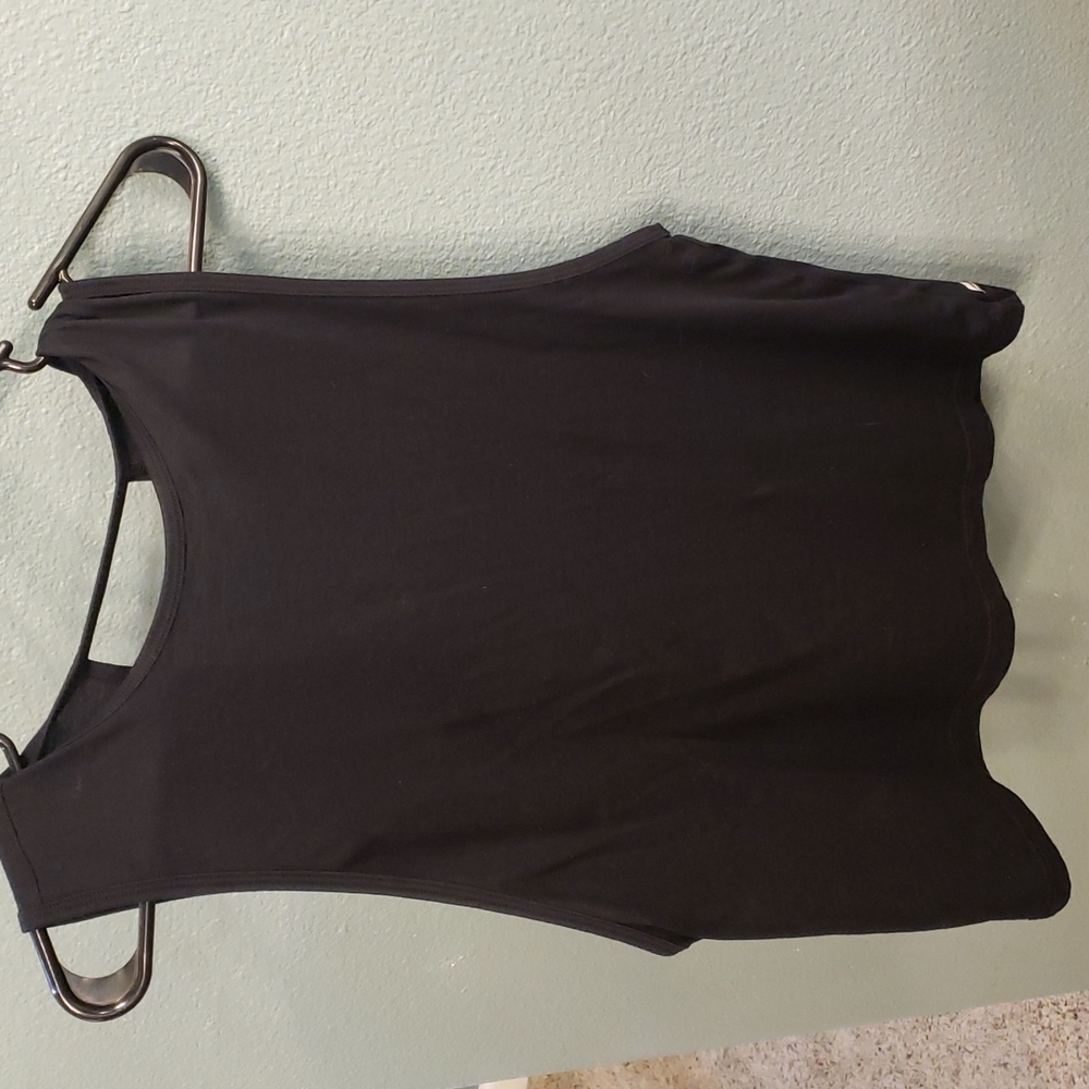 Fabletics workout tank top size XS in black